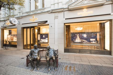 patek philippe stop retail|patek philippe retail network.